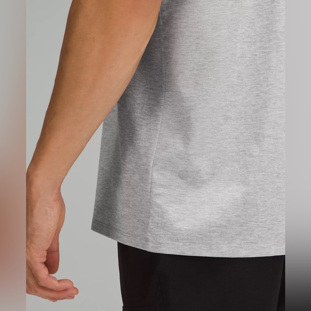 lululemon Fundamental T-Shirt NWOT - Heathered Silver Drop XL